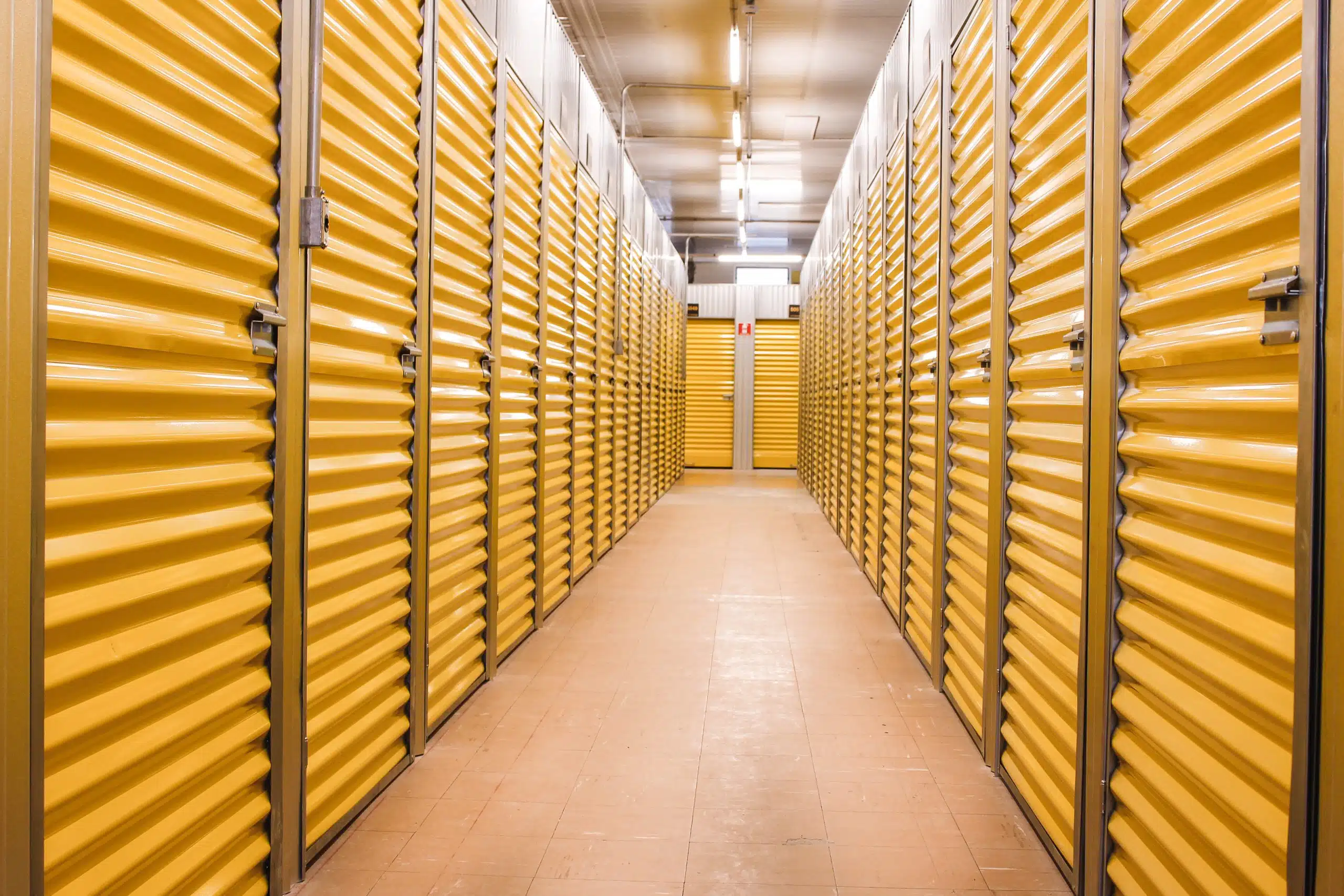 Storage - espaço para guardar móveis